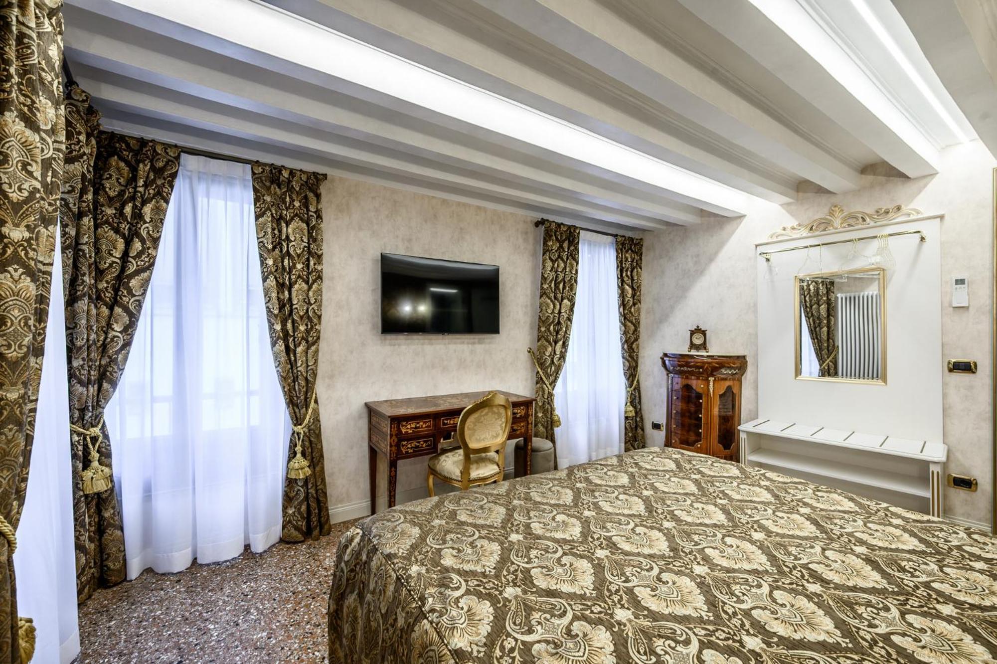 Апартаменты Ca Rialto 4122 - Luxury Terrace Венеция Экстерьер фото